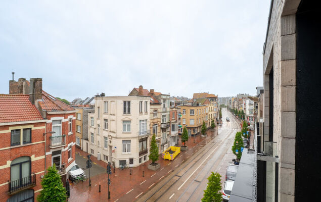 Elyana with balcony - Photo 17