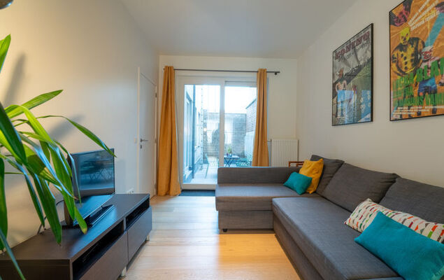 Out of office - Photo 8