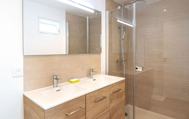 Jade et Elena - Photo 12