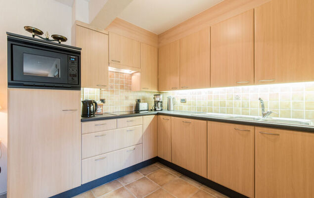 Goldsands II 101 with garage - Photo 2